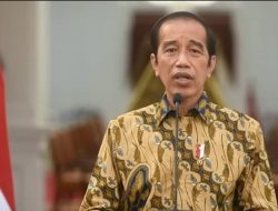 Presiden Jokowi Umumkan Perpanjang PPKM Level 4 hingga 9 Agustus