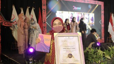 IPEMI Anugrahkan Wiwiek Hargono sebagai Perempuan Inspirasi Indonesia